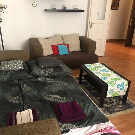 Kriszti Apartment Budapest Luaran gambar